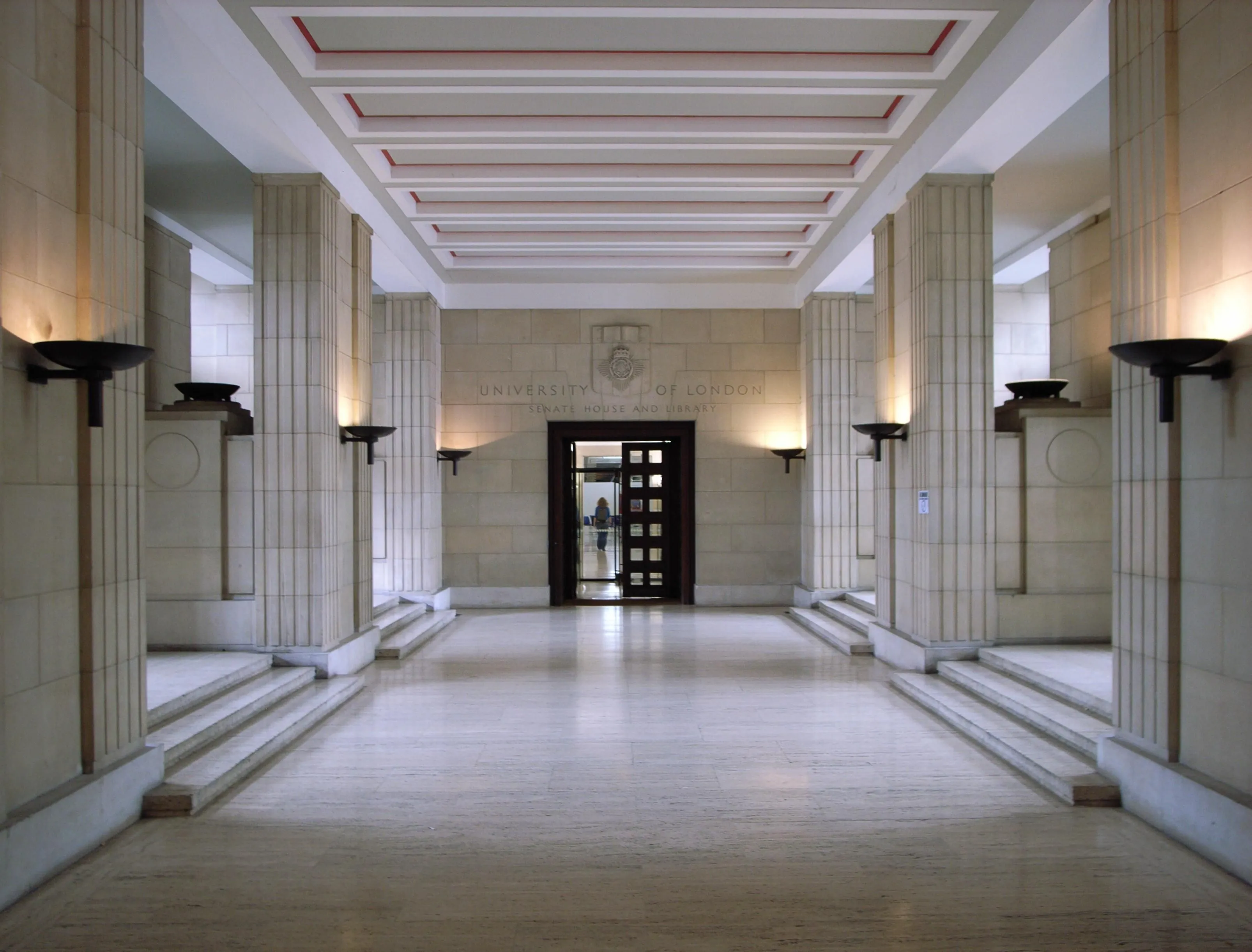 File:Inside Senate House.jpg - Wikimedia Commons