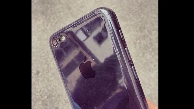 Se filtran imágenes del iPhone 5C en color negro