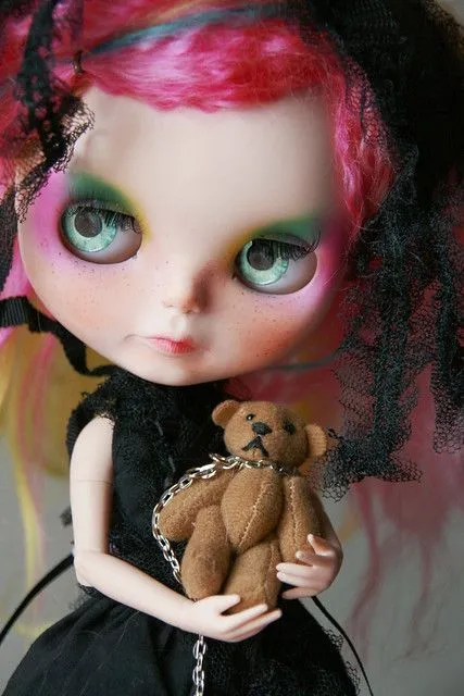 Flickr: The Blythe Gothic Pool