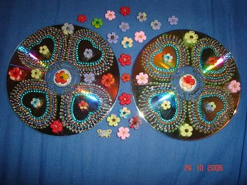 Flickriver: Most interesting photos from recycled cds - reciclagem ...