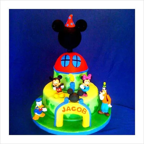 Mickey mouse clubhouse fondant cake - a photo on Flickriver