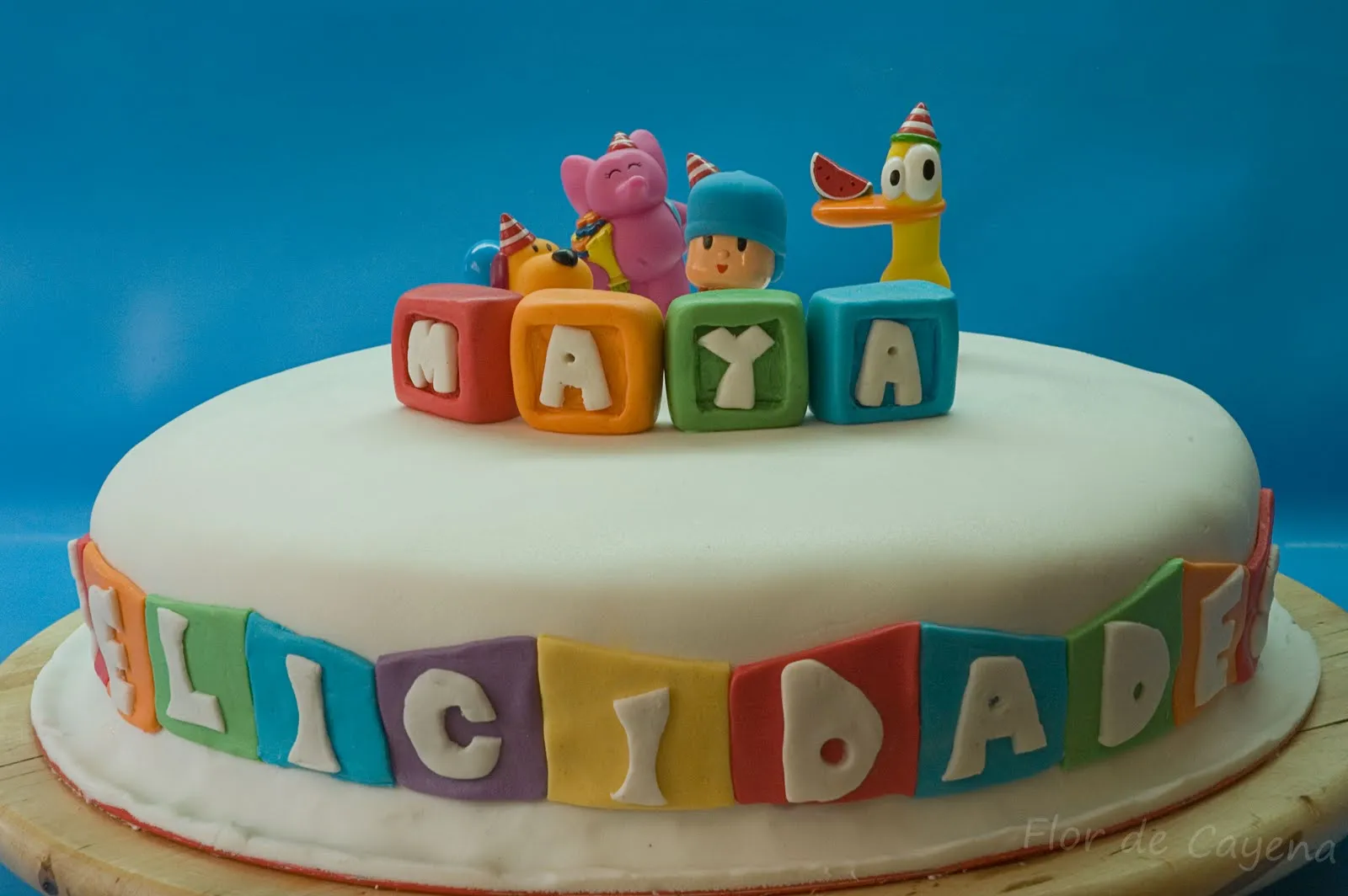 Flor de Cayena: TARTA POCOYO