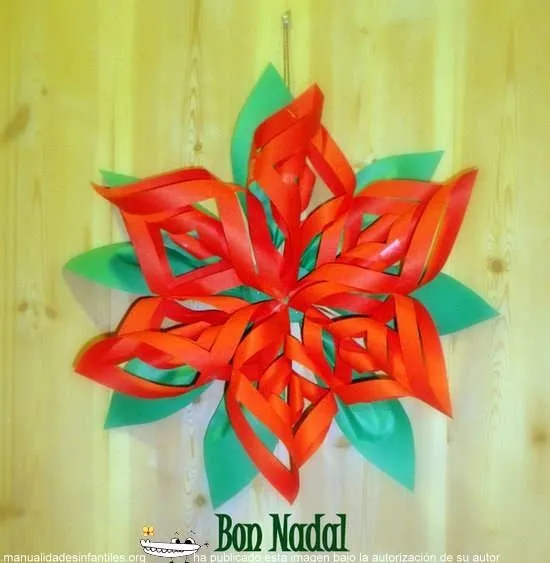 Flor de Navidad con papel | Manualidades Infantiles