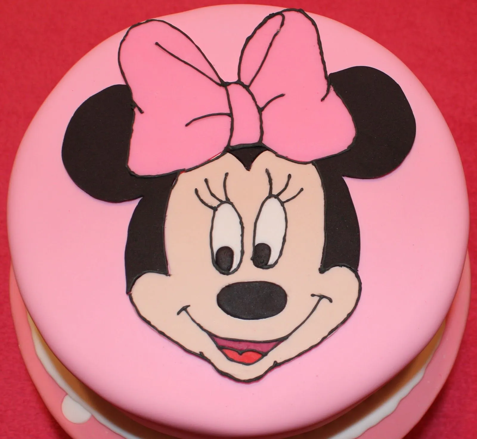 Flore Cakes: Yet another Minnie Mouse cake