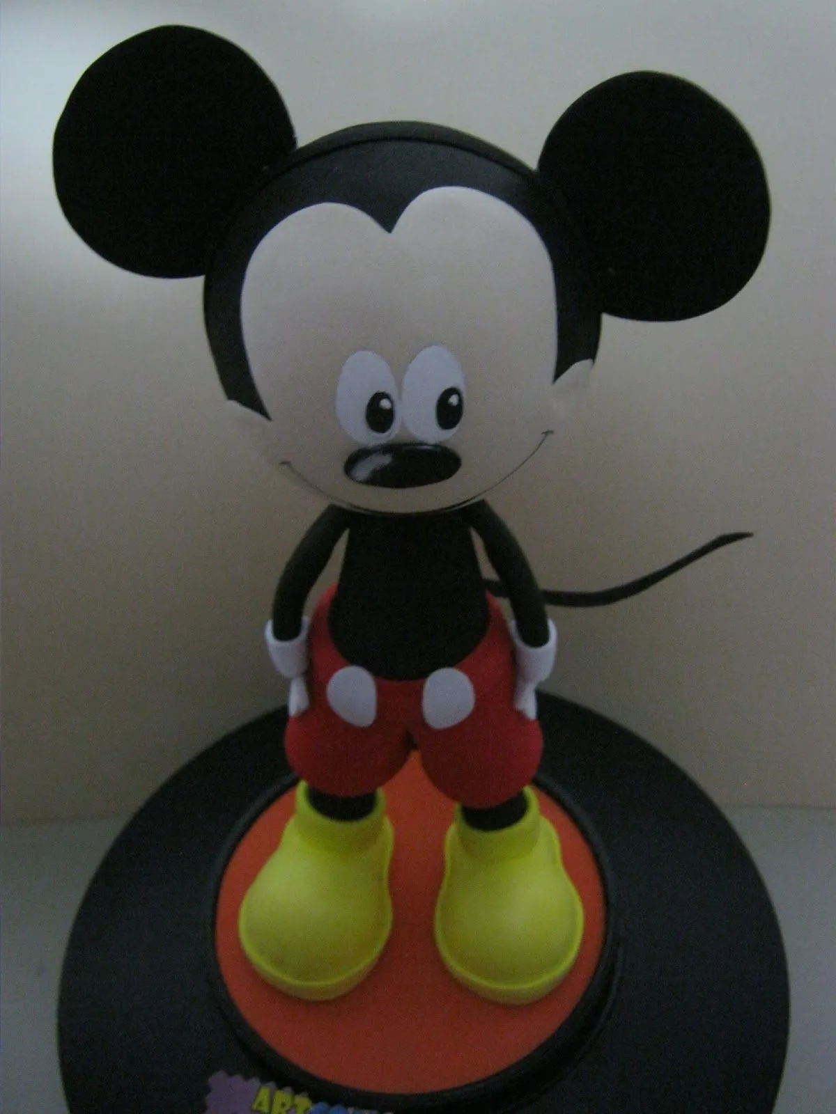 Mis Fofuchas 2013 Artfoamicol: COMO HACER FOFUCHO MICKEY MOUSE EN ...