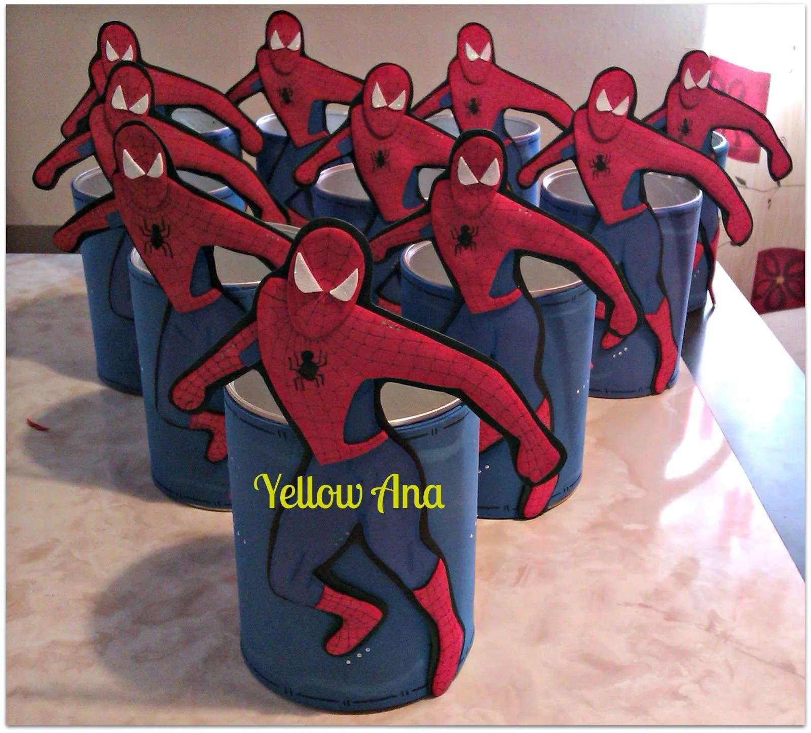 Fofuchas Hermosillo - Plaza Zaragoza: Spiderman en Foamy Latas ...