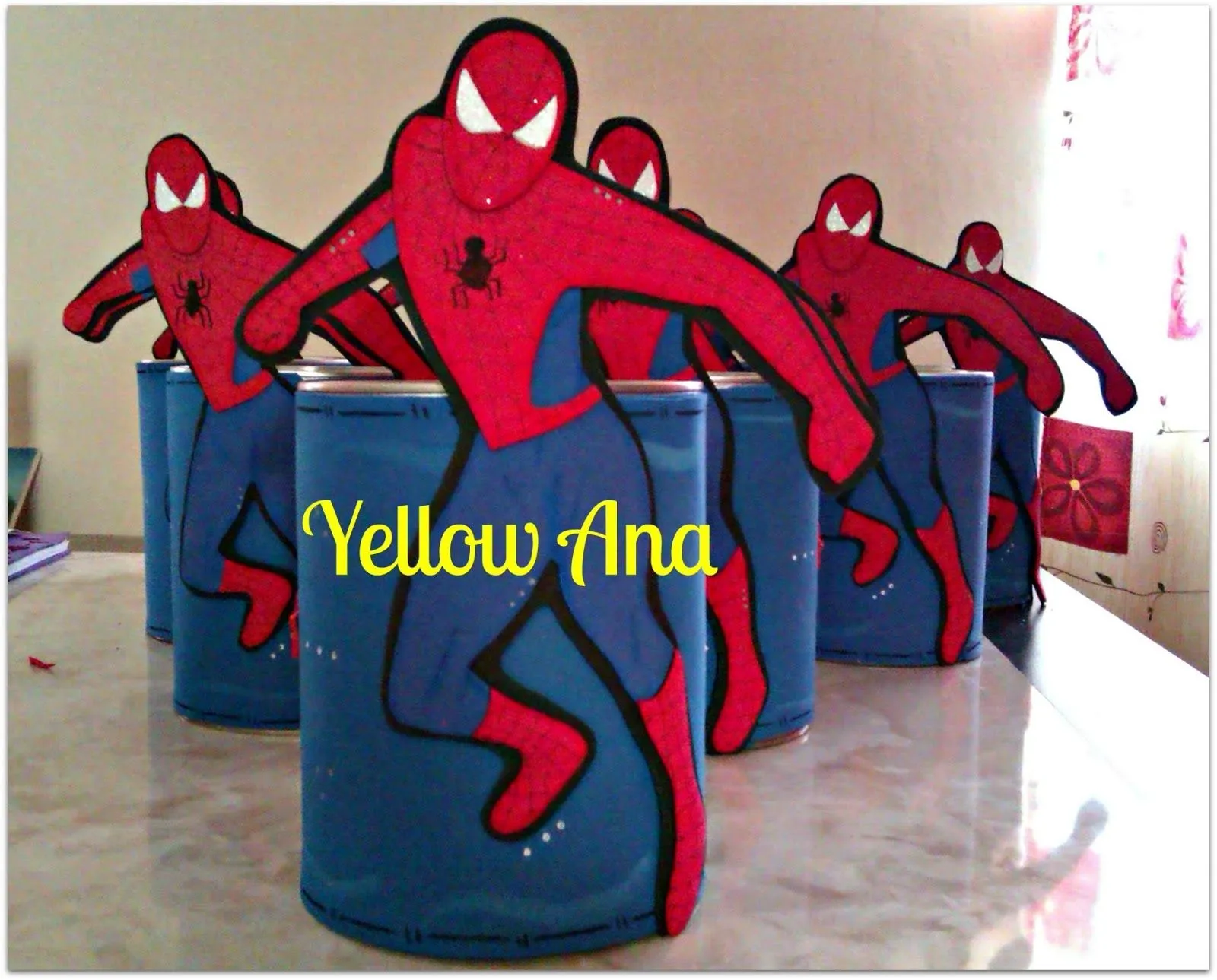 Fofuchas Hermosillo - Plaza Zaragoza: Spiderman en Foamy Latas ...