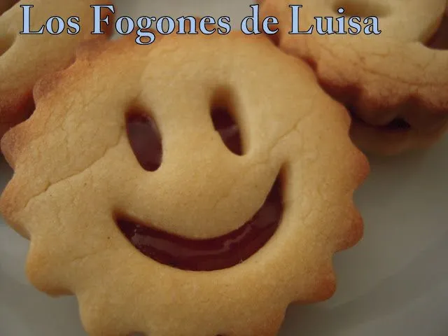 Los Fogones de Luisa: CARITAS DE GALLETA Y CUMPLES