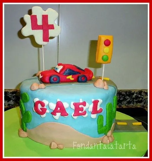 Fondant a la tarta: Tarta Cars