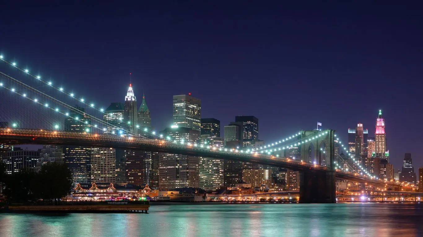 Fondos de pantalla de Nueva York, rascacielos, luces, noche, monitores ...