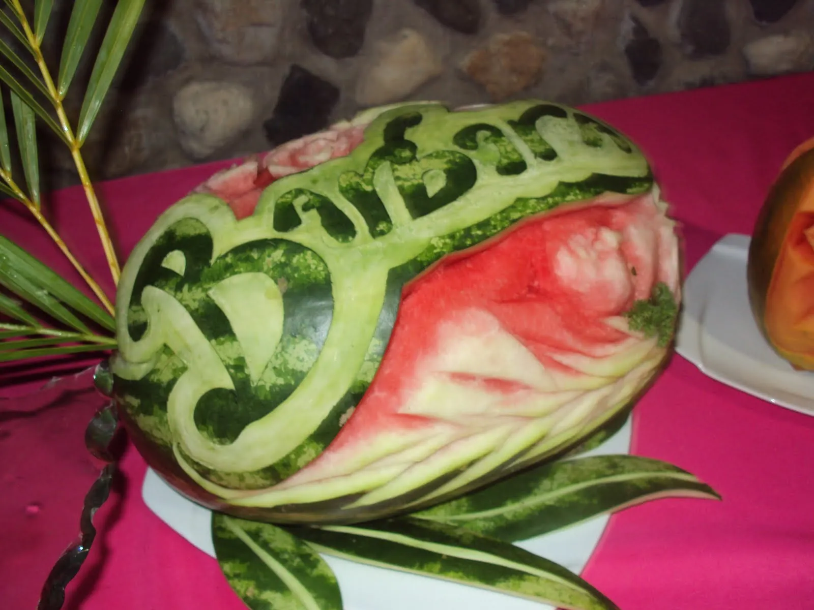 FOOLERY: FRUTAS DECORADAS