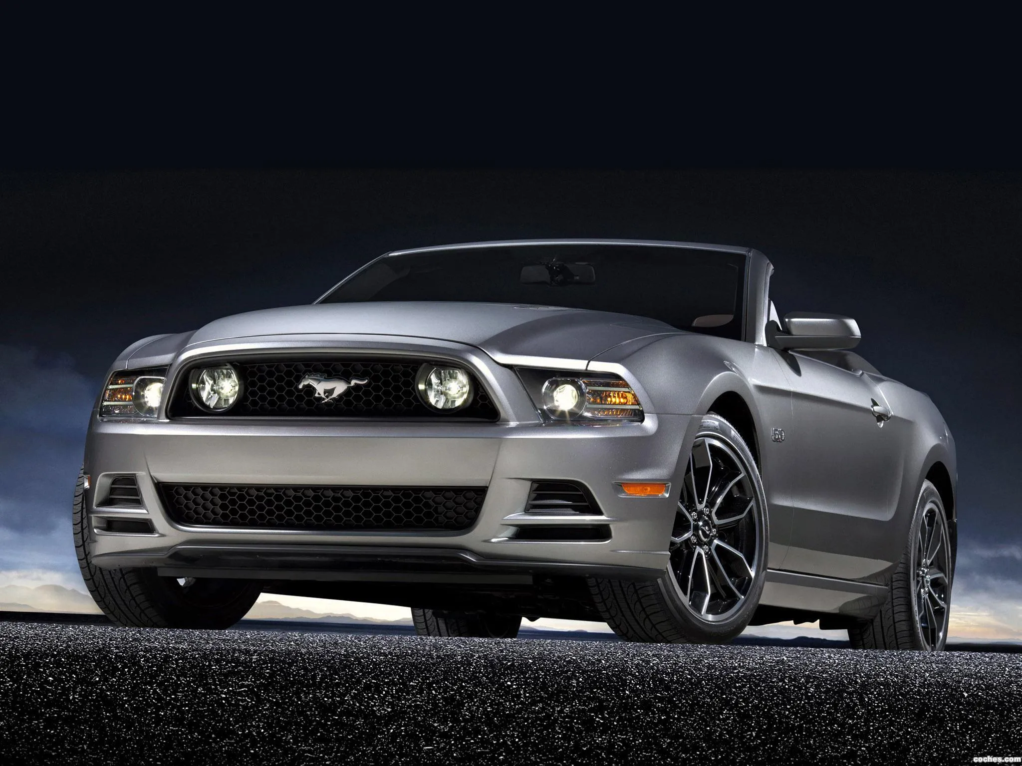 Ford Mustang Convertible 2012: precio, imágenes y ficha técnica ...