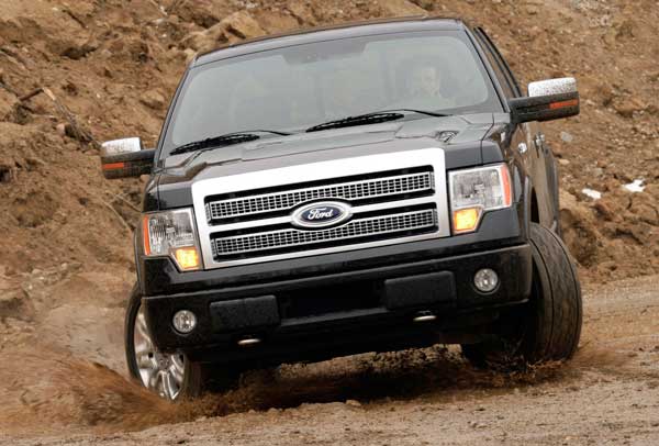 Ford retrasa envío de F-