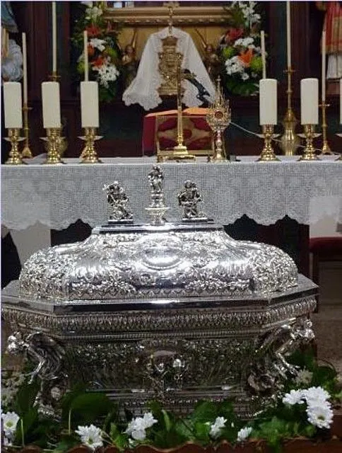foroapologeticacatolica.org - Ver Tema - RIQUEZA LITURGICA