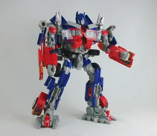 Foros TransFormers Hispanos - Optimus Prime Leader ROTF... lo que ...