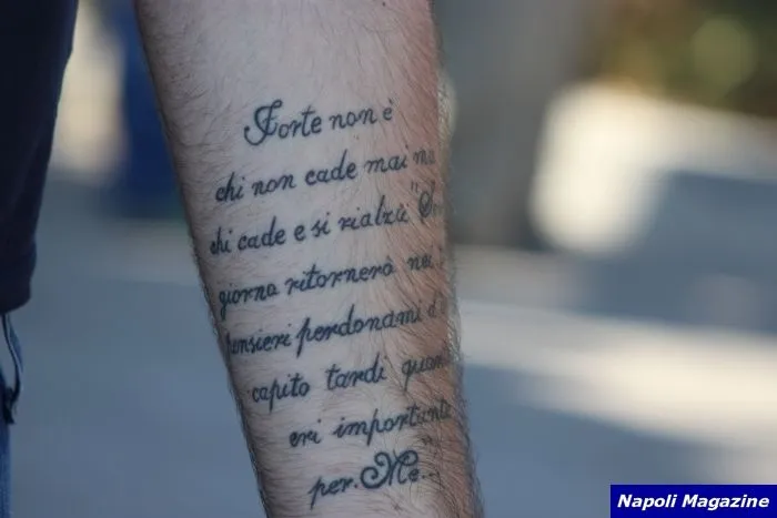 FOTO: Napoli, tattoo tifosi d'autore - Napoli Magazine