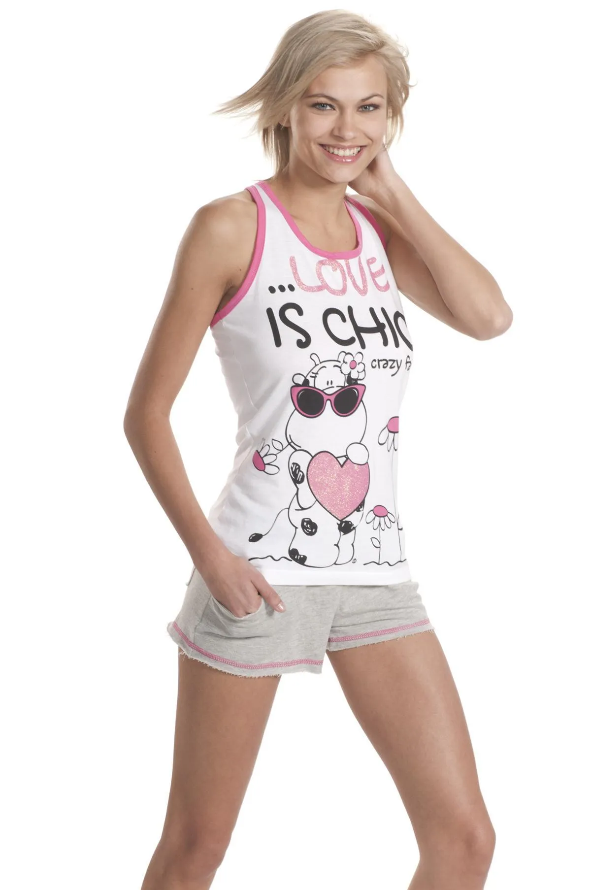 Foto Pijama de mujer de tirante ancho estampado vaca de crazy farm ...