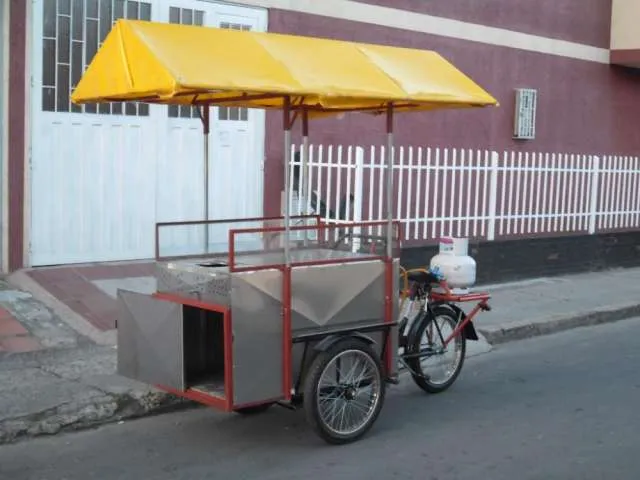 Fotos de carro para venta de comidas calientes + dos parasoles ...