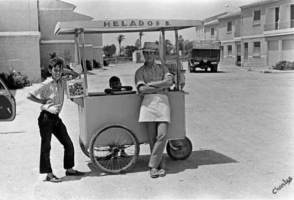 Fotos de CATRAL - carrito del helado años 60