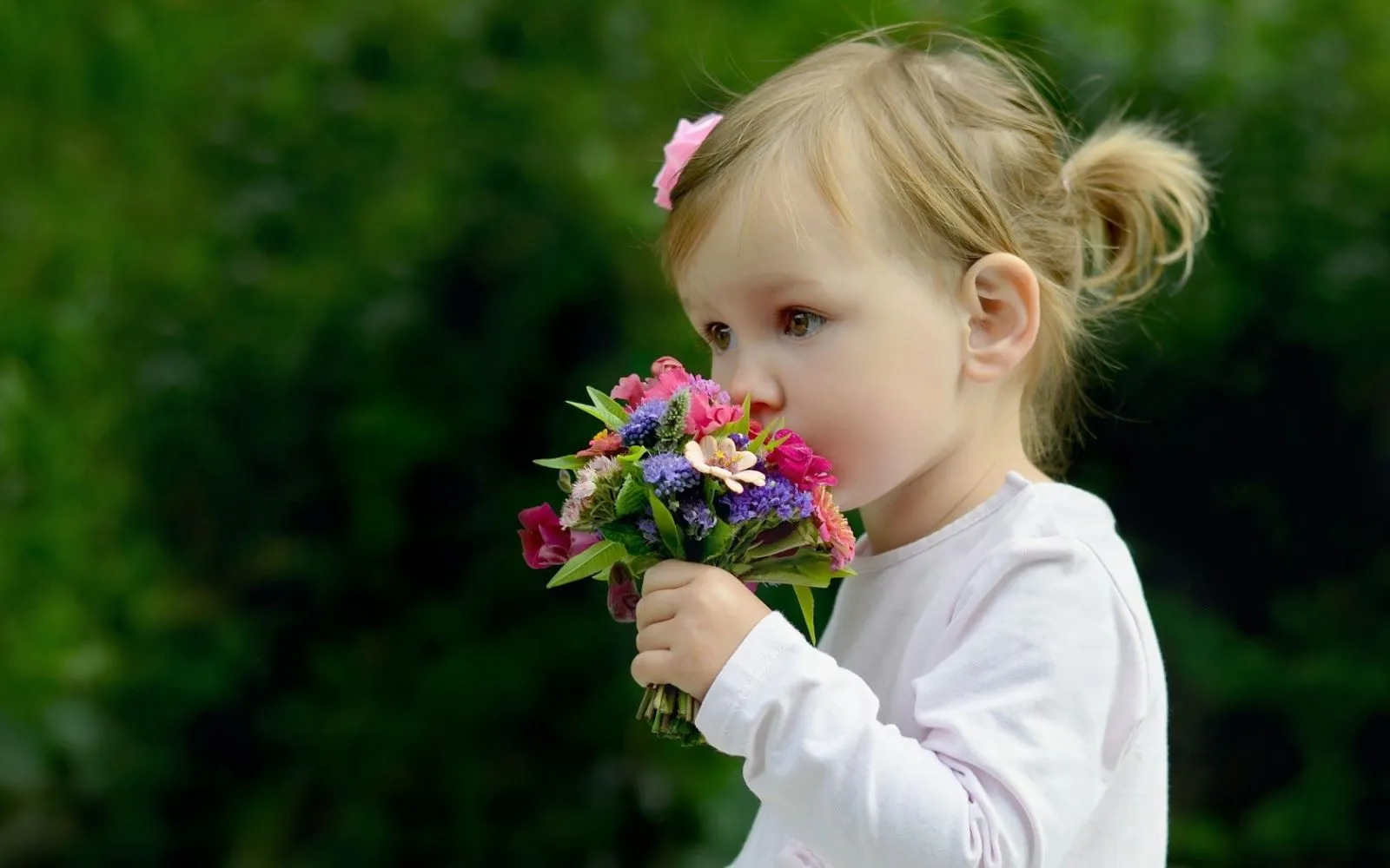 Fotos de niña con flores ~ Mejores Fotos del Mundo | Fotografías ...