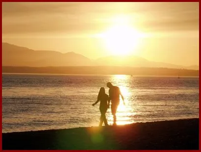 Enamorados en la playa fotos - Imagui