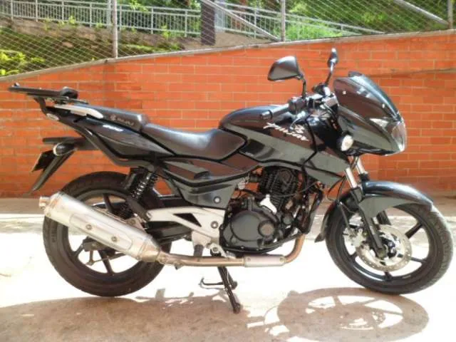 Fotos de Vendo Moto Pulsar 200, perfecto estado - Antioquia - Autos