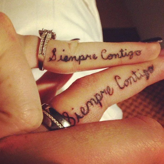 Frase: Siempre Contigo - Tatuajes para Mujeres