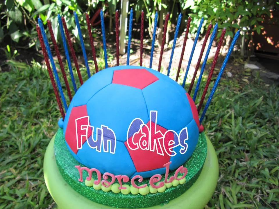 Fun Cakes Shop: Torta Pelota de Fútbol