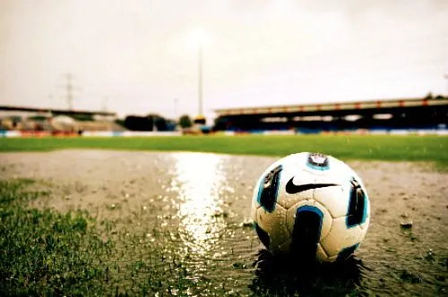 H A P P I N E S S ∞ — El futbol es el mejor ejemplo: si te tumban ...