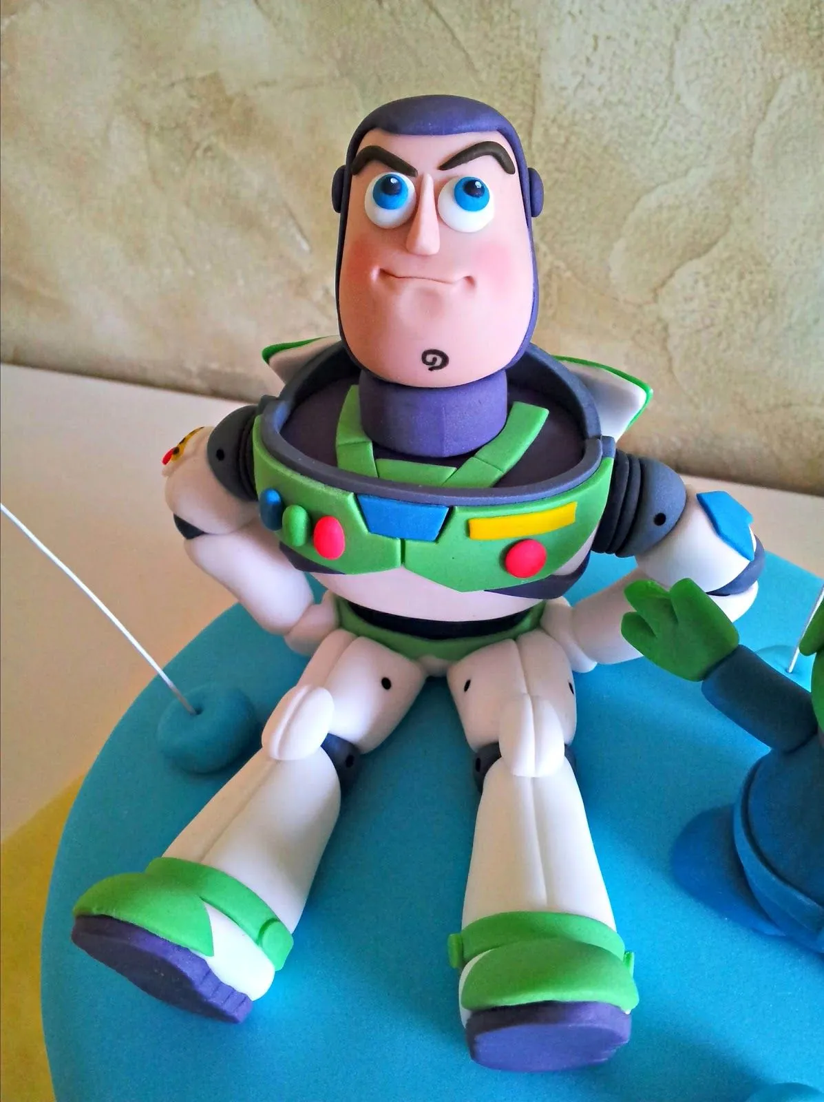 LA GALETERIA de Patricia Alonso: TARTA BUZZ LIGHTYEAR PARA MARTÍN