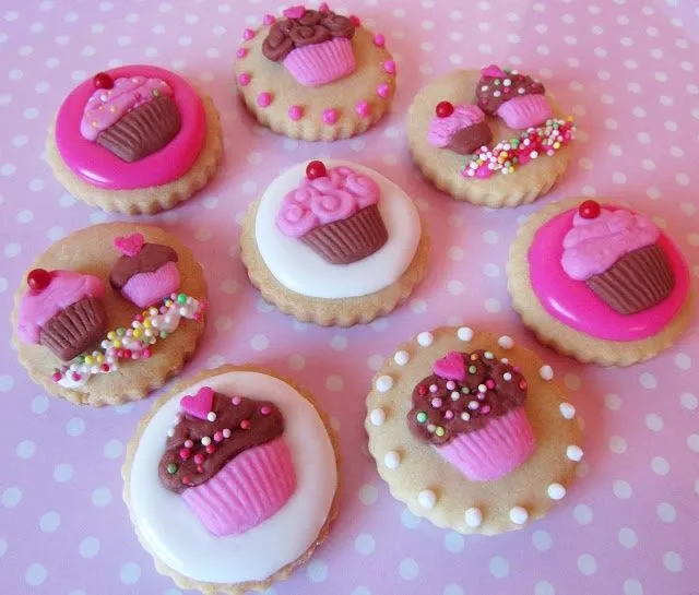 Galletas Decoradas on Pinterest | Fondant, Cookies and Hello Kitty ...