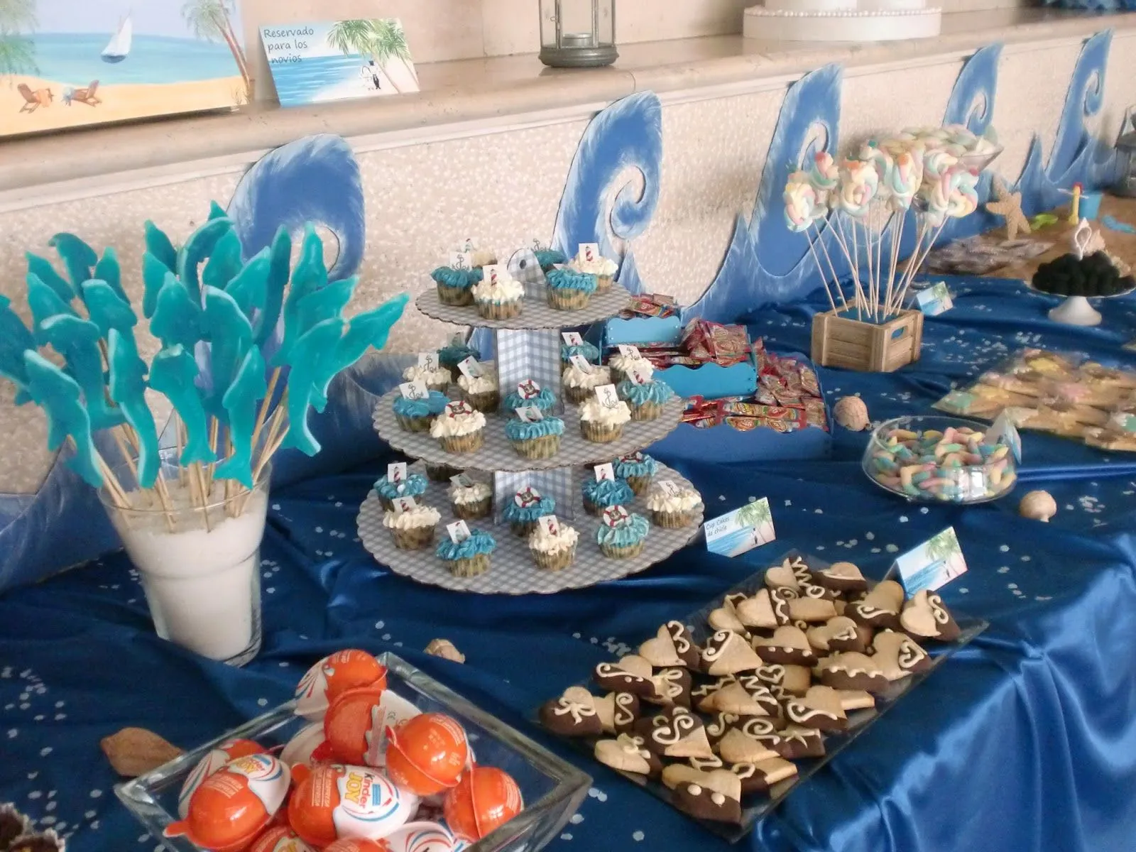 Galletas Imperiales: MESA DULCE Y CHUCHES PARA UNA BODA