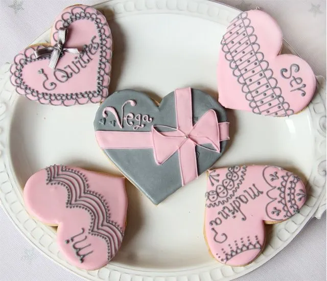 Galletas rosa y gris