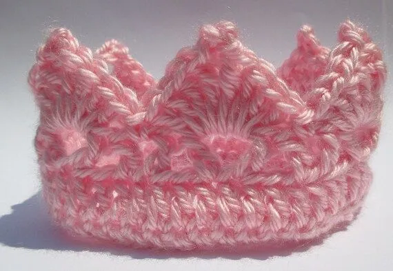 Ganchillo princesa Corona Corona sombrero por NMJCrochetCreations