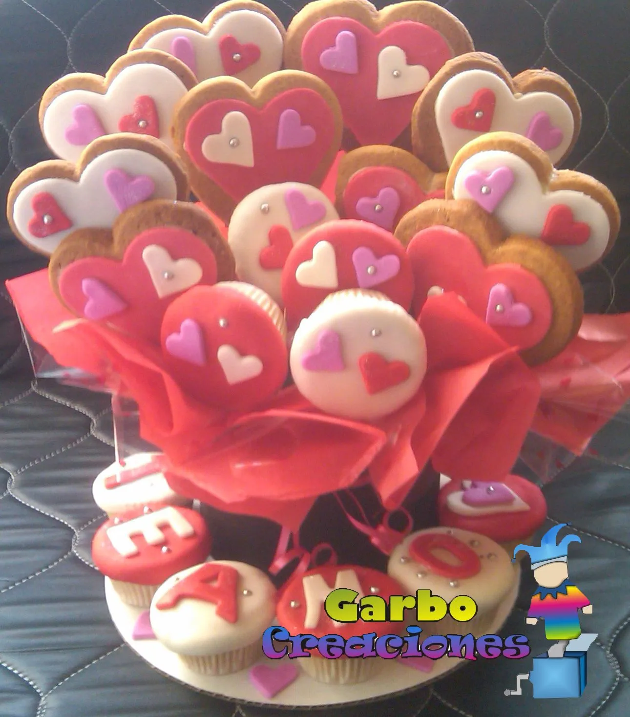 Garbo Creaciones: Ponquecitos y Galletas Decoradas para toda Ocasion