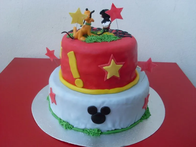 Gâteau Mickey - Photo de Anniversaires - Julia's Wedding Cakes ...