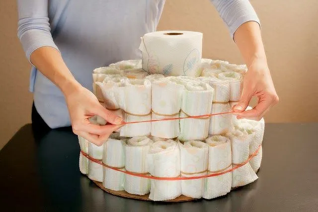 Gecomo: Cómo hacer una torta de pañales