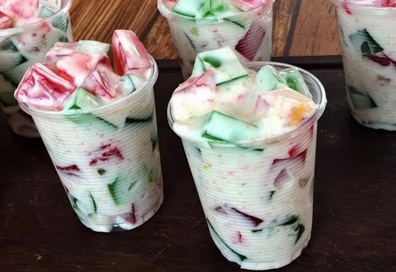 Cómo hacer GELATINA de MOSAICO en VASO - ¡Receta fácil!