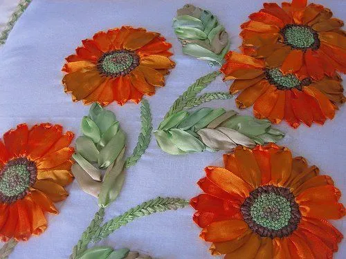 Girasoles bordados con liston | Me encanta tejer | Pinterest