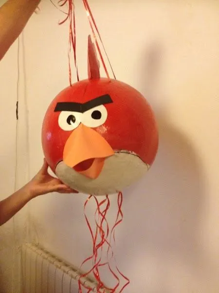 globo y periodico | Aprender manualidades es facilisimo.