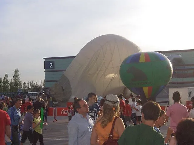 globos se deshinchan los bonitos globos aerostaticos que daban la ...