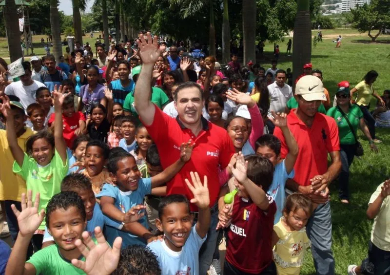 Gobernador Tarek comparte con más de 7 mil niños en el Parque ...