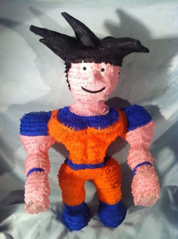 Goku Pinata por Outofthisworldpinata en Etsy