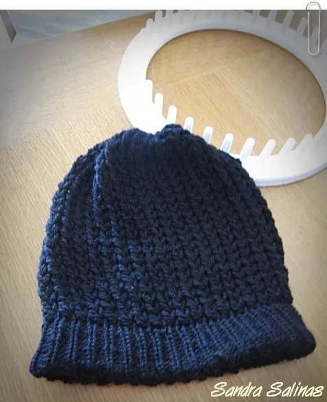 Gorras de estambre para niña - Imagui