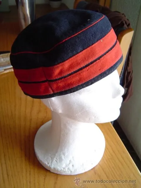 GORRO PANADERO ALFONSO XIII (2) (Militar - Boinas y Gorras )