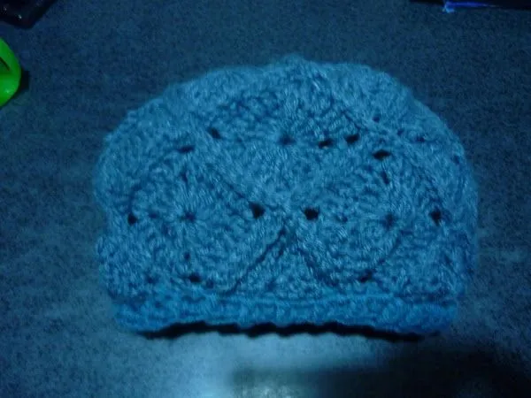 Patrones de gorros tejidos al crochet - Imagui