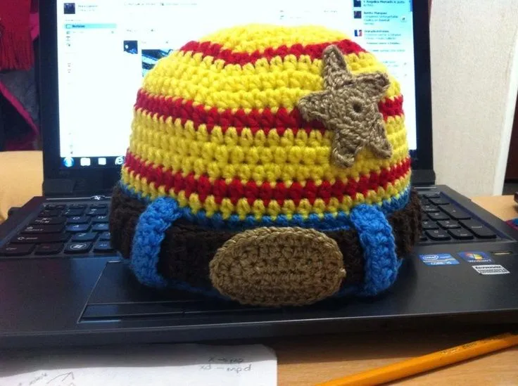 gorro Woody Toy Story en crochet | Mis Tejidos | Pinterest