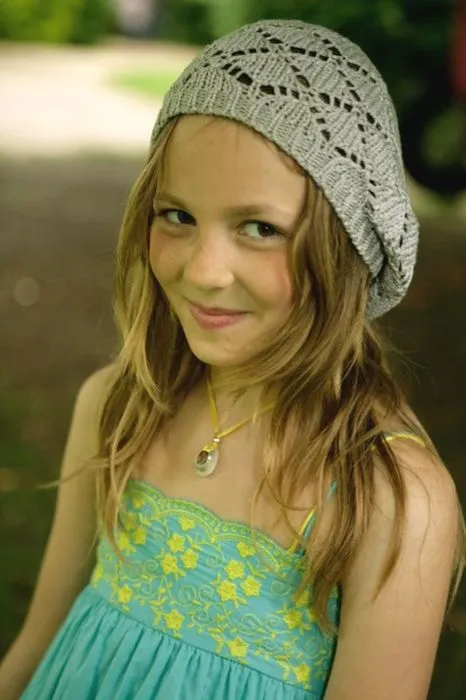 Gorros de ganchillo de niña - Imagui