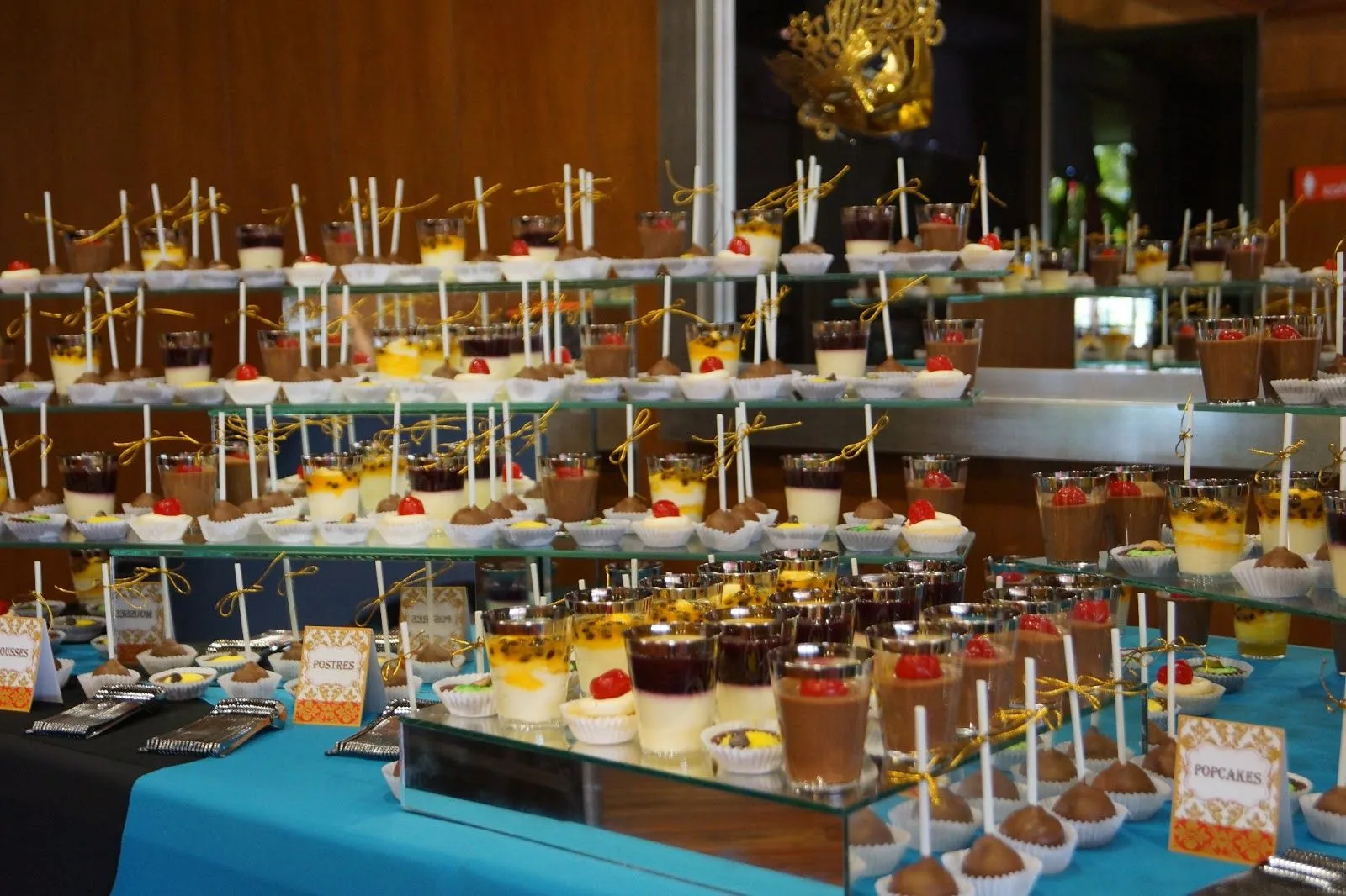 Goya Sucrée, dulce con diseño: Una mesa de postres... muy al ...