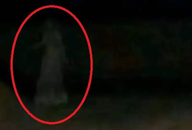 Grabaron aparición de La Llorona en el Atlántico